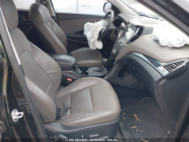 Hyundai Santa Fe Limited 2016 KM8SR4HFXGU140523 Image 5
