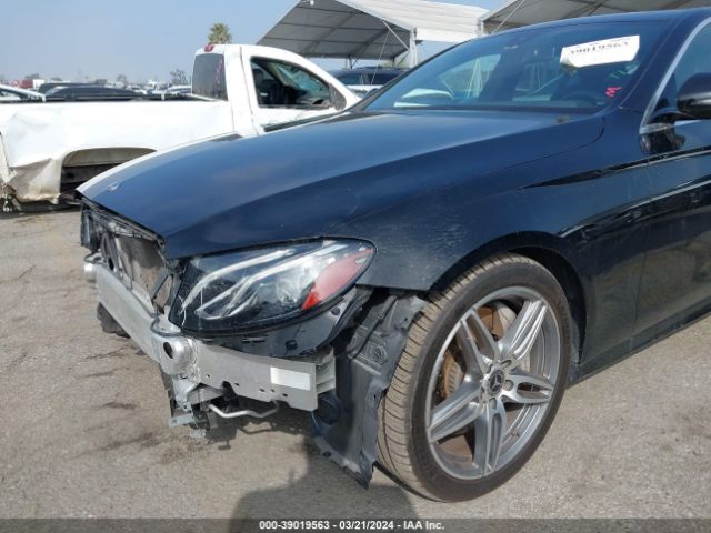 WDDZF4JB9JA325776 Mercedes-Benz E 300