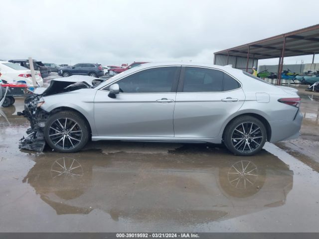 4T1G11AK2MU440457 Toyota CAMRY SE