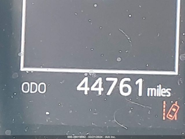 4T1G11AK2MU440457 Toyota CAMRY SE