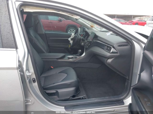 4T1G11AK2MU440457 Toyota CAMRY SE