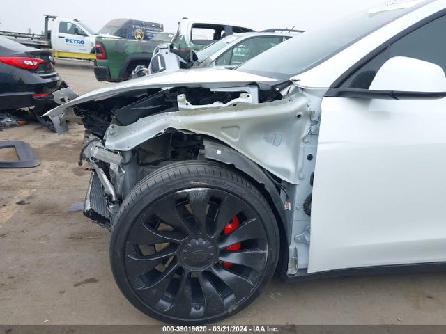 7SAYGDEF8NF485678 Tesla Model Y Performance Dual Motor All-wheel Drive