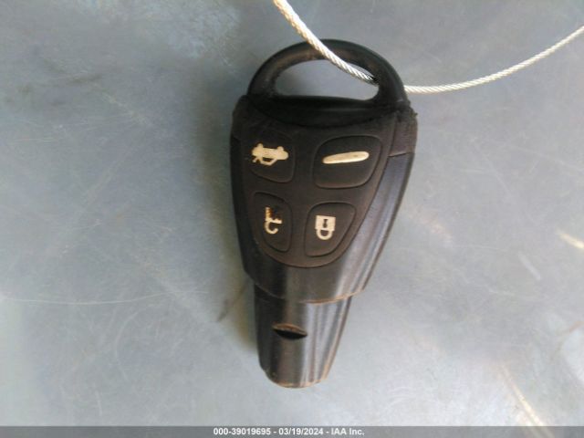 2010 SAAB 9-3X YS3FD5BY8A1607766 Photo 10