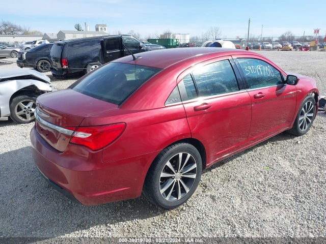 Chrysler 200 Touring 2014 1C3CCBBGXEN151498 Image 4