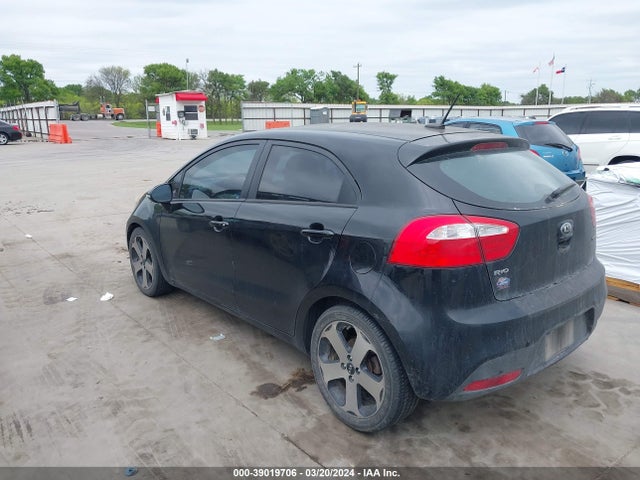 KIA Rio Sx 2014 KNADN5A31E6322558 Image 3