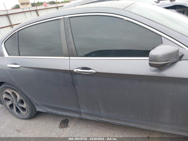 Honda ACCORD EX 2017 1HGCR2F73HA157628 Image 13