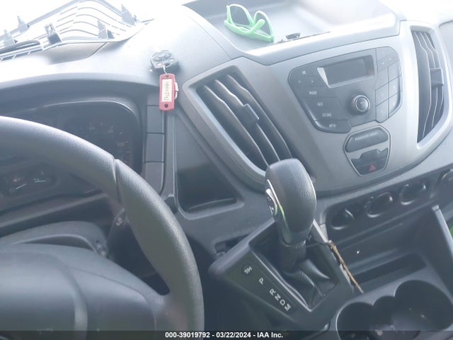 Ford Transit-250 2018 1FTYR2CG3JKA23050 Image 11