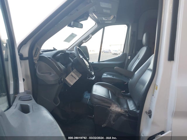 Ford Transit-250 2018 1FTYR2CG3JKA23050 Image 5