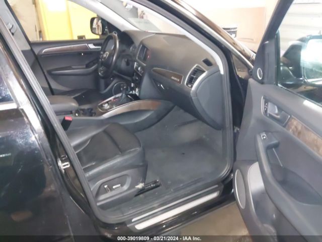 WA1LFAFP9EA116668 Audi Q5 2.0t Premium