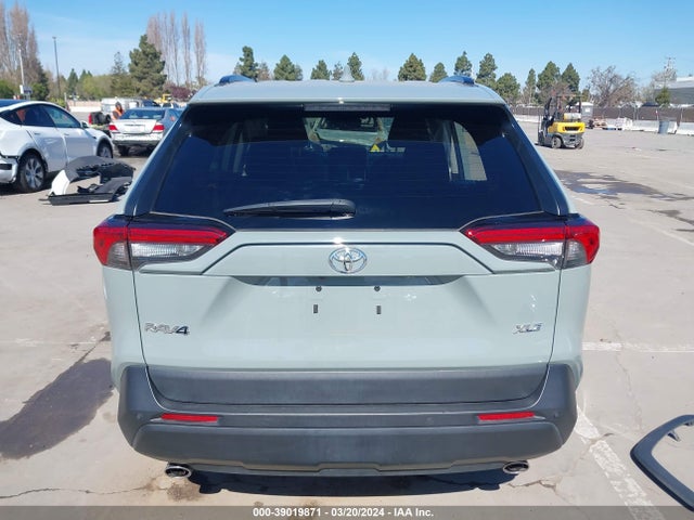 Toyota Rav4 Xle Premium 2022 2T3C1RFV8NW203965 Image 17
