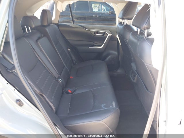 Toyota Rav4 Xle Premium 2022 2T3C1RFV8NW203965 Image 8