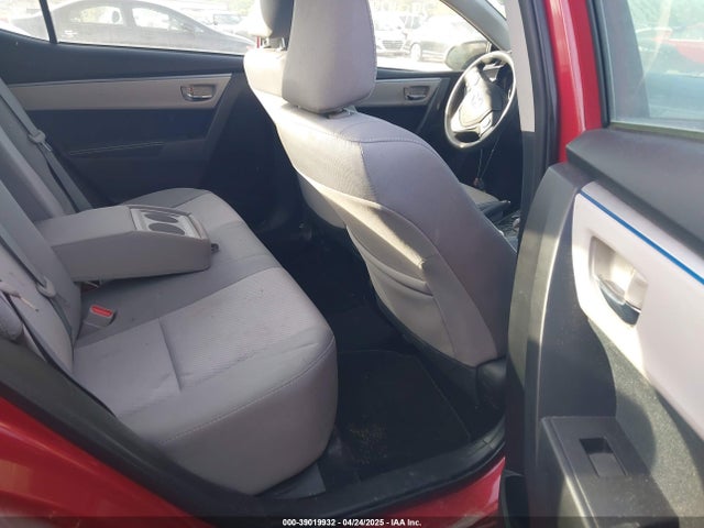 Toyota Corolla Le Plus 2015 2T1BURHE1FC233675 Image 8