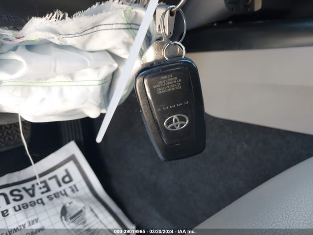 Toyota CAMRY SE 2018 JTNB11HK6J3049233 Image 11