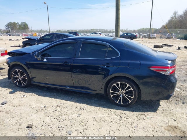 Toyota CAMRY SE 2018 JTNB11HK6J3049233 Image 15