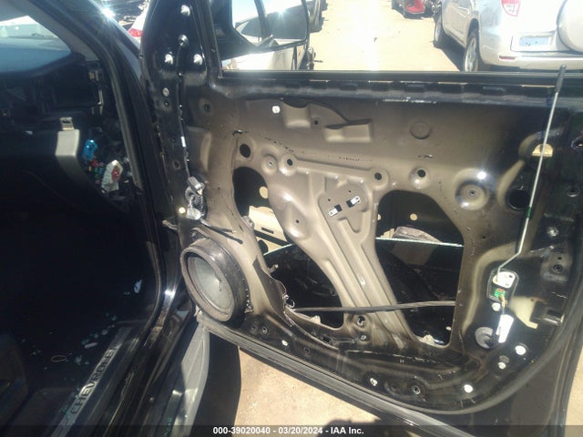 Chevrolet Tahoe Lt 2019 1GNSCBKC0KR384368 Image 6