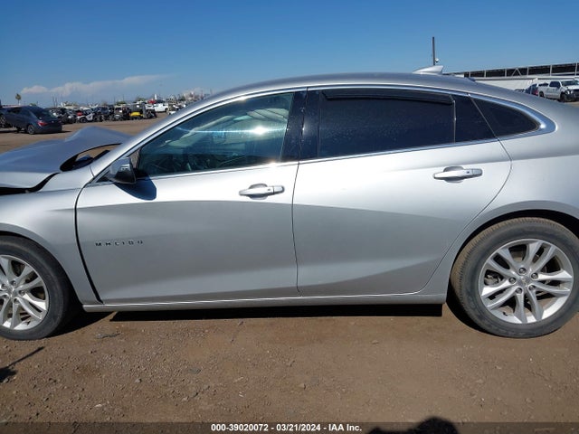Chevrolet MALIBU LT 2018 1G1ZD5STXJF180983 Image 14