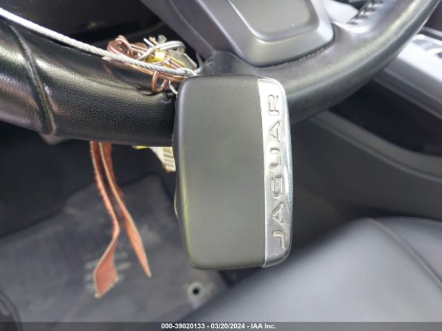 SADCJ2FX3JA321394 Jaguar F-pace 25t Premium