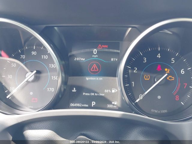 SADCJ2FX3JA321394 Jaguar F-pace 25t Premium