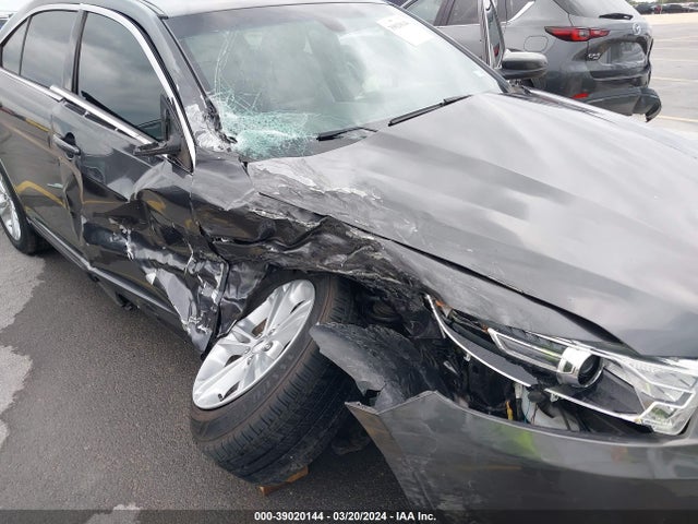 Ford TAURUS SEL 2017 1FAHP2E82HG135109 Image 6