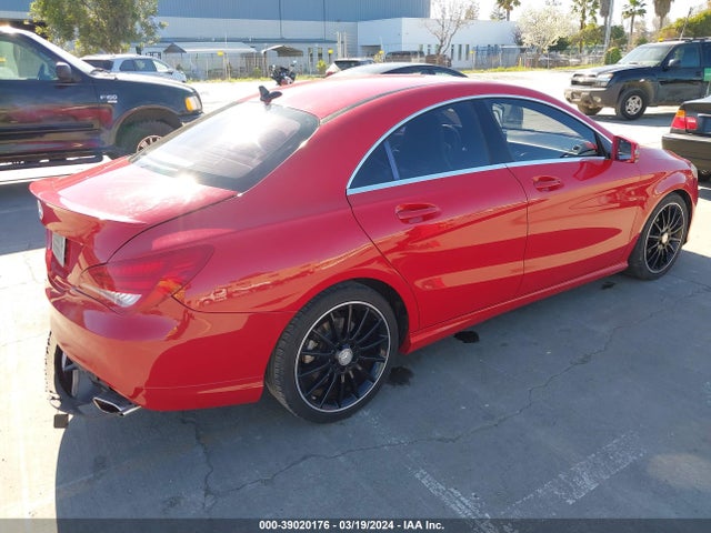 Mercedes-Benz CLA 250 2014 WDDSJ4EB9EN149725 Image 4