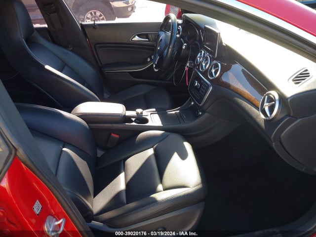 Mercedes-Benz CLA 250 2014 WDDSJ4EB9EN149725 Image 5