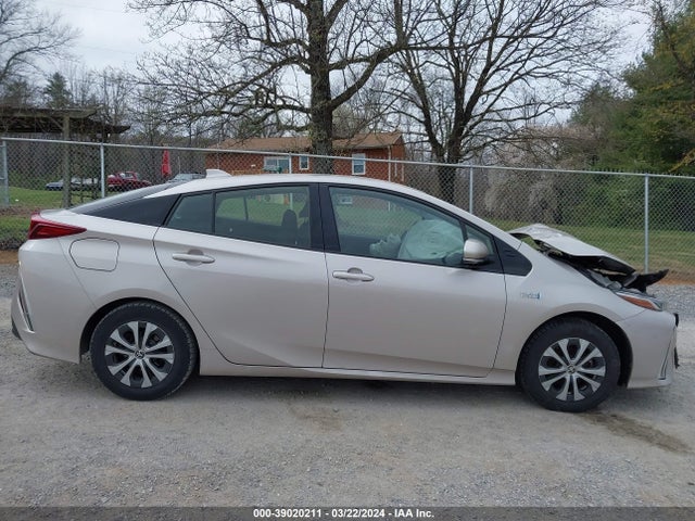 Toyota Prius Prime Le 2020 JTDKARFP4L3126525 Image 13