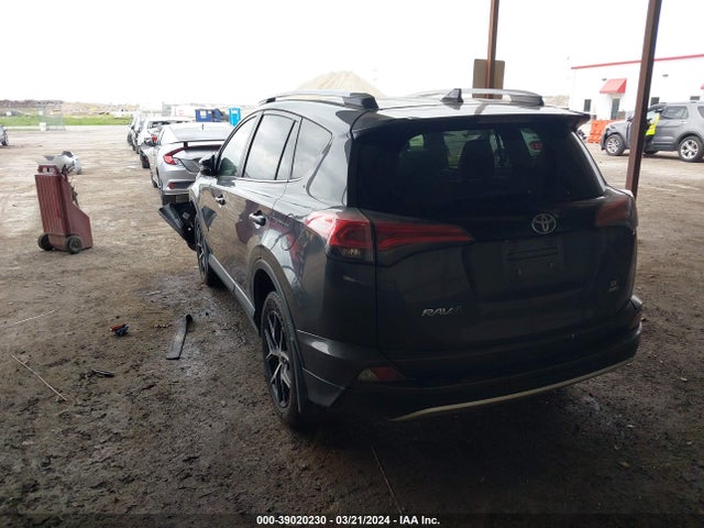 Toyota RAV4 SE 2017 JTMJFREV3HD212309 Image 3