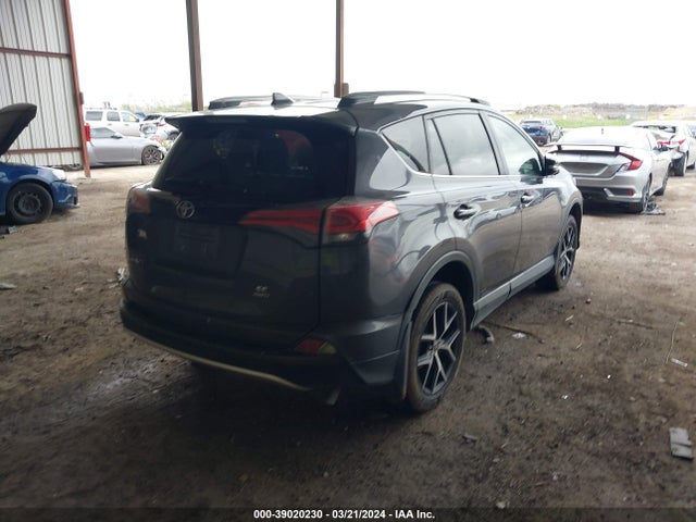Toyota RAV4 SE 2017 JTMJFREV3HD212309 Image 4