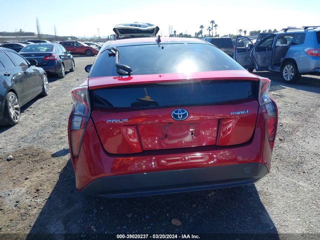 Toyota Prius Two 2016 JTDKBRFU0G3529281 Image 17