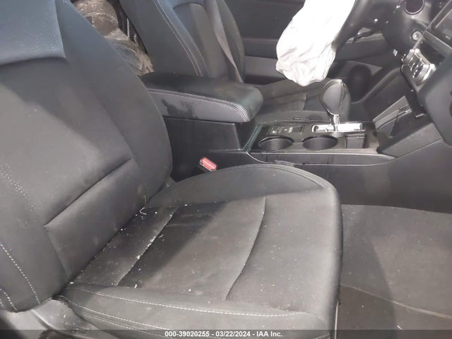 Subaru Legacy 2.5i Premium 2017 4S3BNAC62H3066253 Image 8