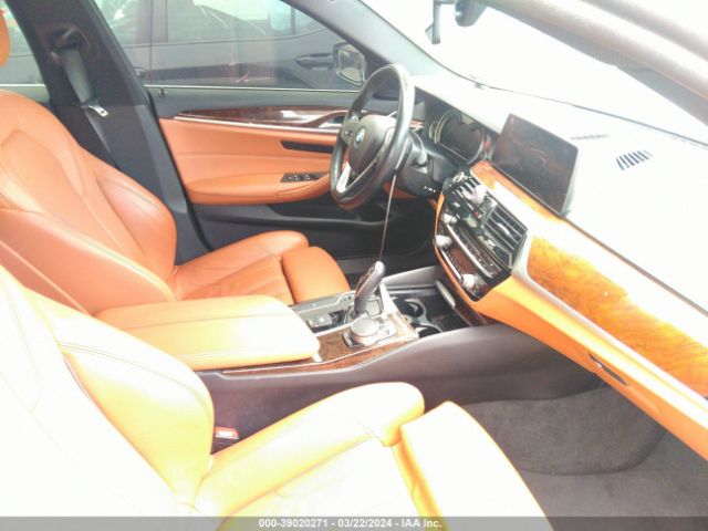WBAJE7C57KWW14868 BMW 540i Xdrive