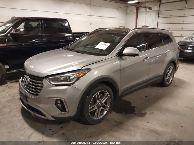 Hyundai Santa Fe Se Ultimate 2018 KM8SRDHF4JU294944 Image 2