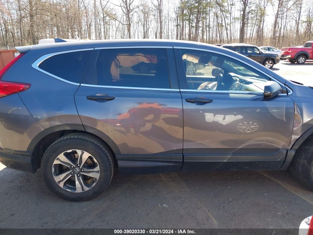 Honda CR-V LX 2018 2HKRW6H37JH231067 Image 13