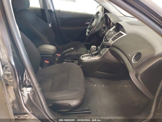 Chevrolet Cruze 1lt Auto 2015 1G1PC5SB2F7214899 Image 5