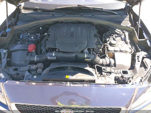 2017 JAGUAR F-PACE SADCK2BV3HA065480 Photo 9