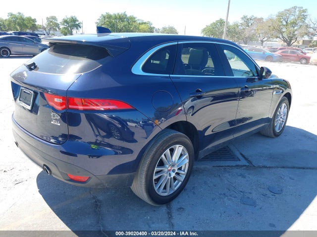 2017 JAGUAR F-PACE SADCK2BV3HA065480 Photo 3