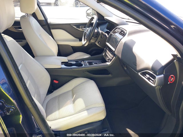 2017 JAGUAR F-PACE SADCK2BV3HA065480 Photo 4