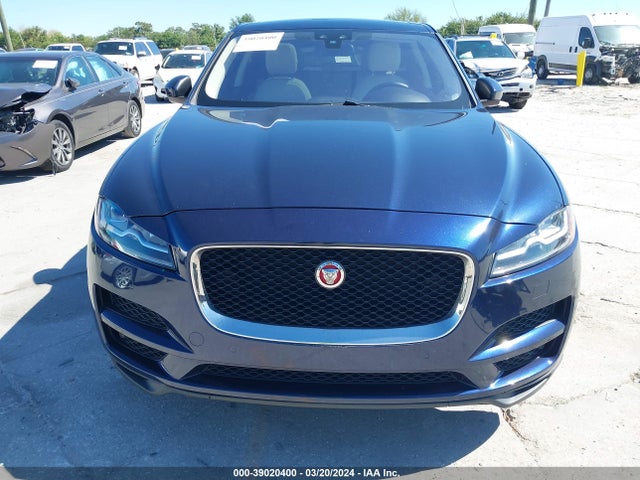 2017 JAGUAR F-PACE SADCK2BV3HA065480 Photo 5