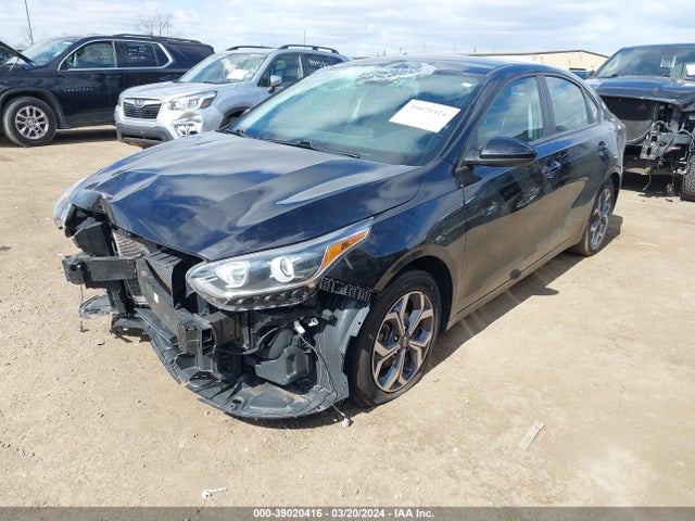 KIA Forte Lxs 2019 3KPF24AD4KE135117 Image 2