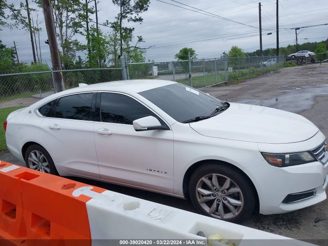 Chevrolet IMPALA 1LT 2017 2G1105S33H9114092 Image 13