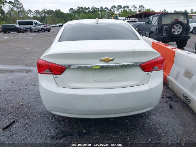 Chevrolet IMPALA 1LT 2017 2G1105S33H9114092 Image 16