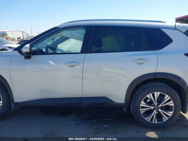 JN8BT3BB6PW360028 Nissan Rogue Sv Intelligent Awd