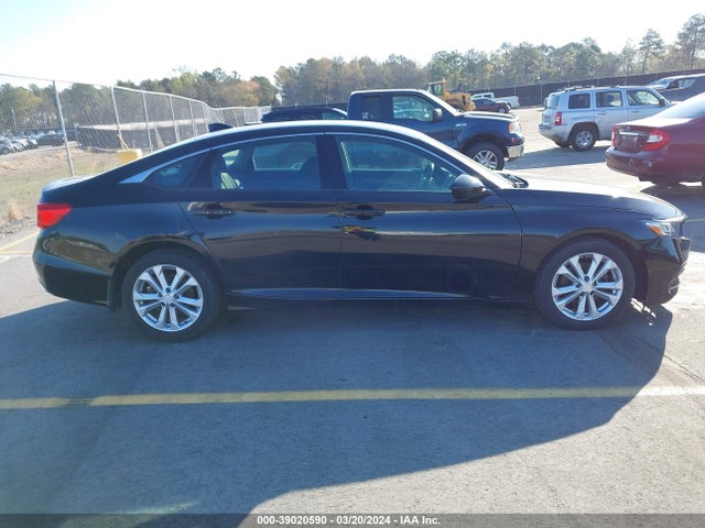 Honda ACCORD LX 2018 1HGCV1F17JA039041 Image 13