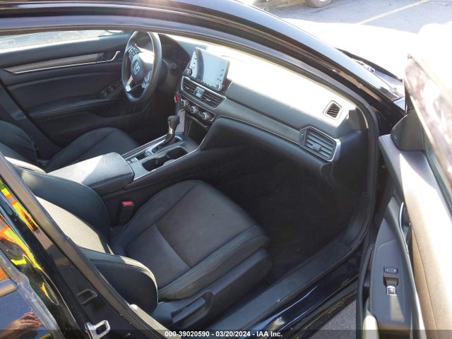 Honda ACCORD LX 2018 1HGCV1F17JA039041 Image 5