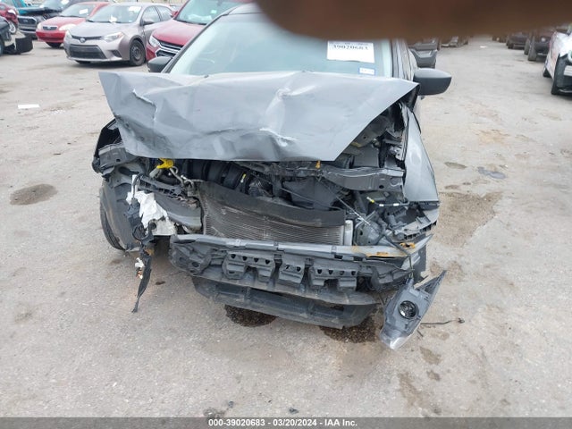 Ford FOCUS S 2018 1FADP3E27JL244064 Image 6