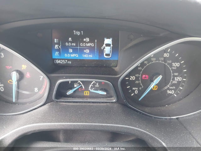 Ford FOCUS S 2018 1FADP3E27JL244064 Image 7