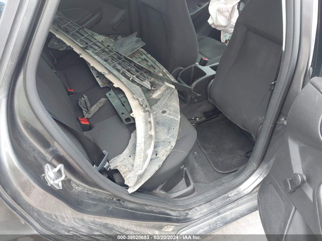 Ford FOCUS S 2018 1FADP3E27JL244064 Image 8