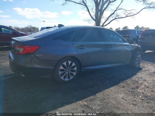 1HGCV2F98JA006061 Honda Accord Touring 2.0t