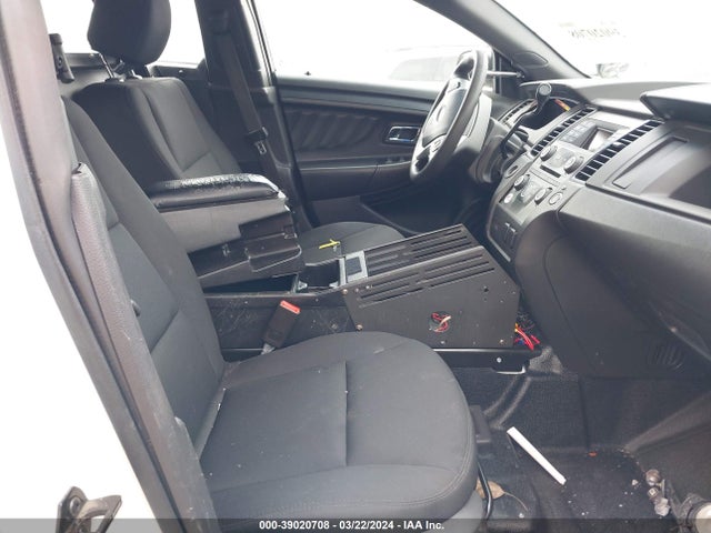Ford Police Interceptor 2015 1FAHP2MK3FG145884 Image 5