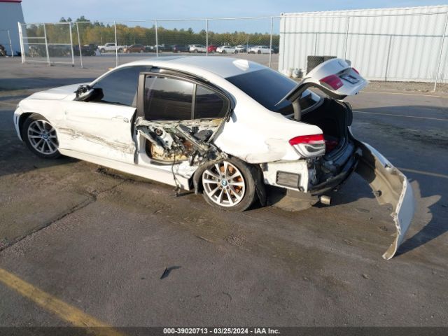 WBA8A9C51GK618242 BMW 320i